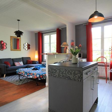 Disponible - Appartement Entier - Ligne H 15Mn Paris-Gare Du Nord, Parking Rue Gratuit, 4 Pers, Station De Train En Face Toutes Les 15Mn, Hippodrome, Cdfas, Universite, Borne Electrique, 1Er Etage Eaubonne Dış mekan fotoğraf