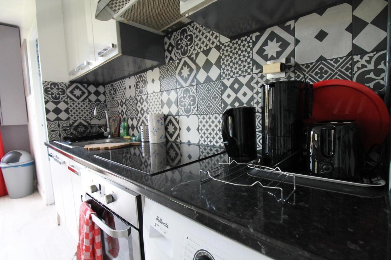 Disponible - Appartement Entier - Ligne H 15Mn Paris-Gare Du Nord, Parking Rue Gratuit, 4 Pers, Station De Train En Face Toutes Les 15Mn, Hippodrome, Cdfas, Universite, Borne Electrique, 1Er Etage Eaubonne Dış mekan fotoğraf