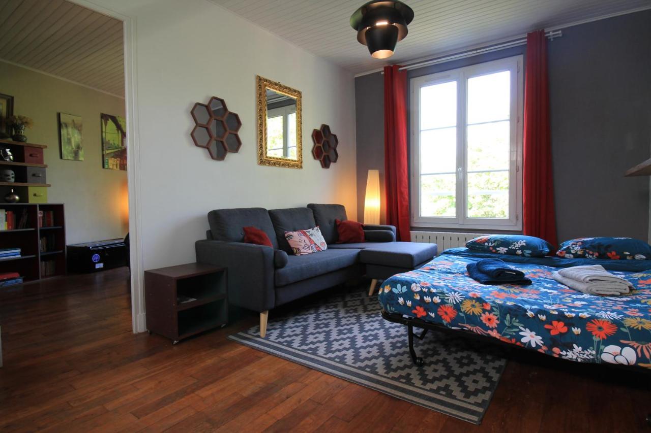 Disponible - Appartement Entier - Ligne H 15Mn Paris-Gare Du Nord, Parking Rue Gratuit, 4 Pers, Station De Train En Face Toutes Les 15Mn, Hippodrome, Cdfas, Universite, Borne Electrique, 1Er Etage Eaubonne Dış mekan fotoğraf