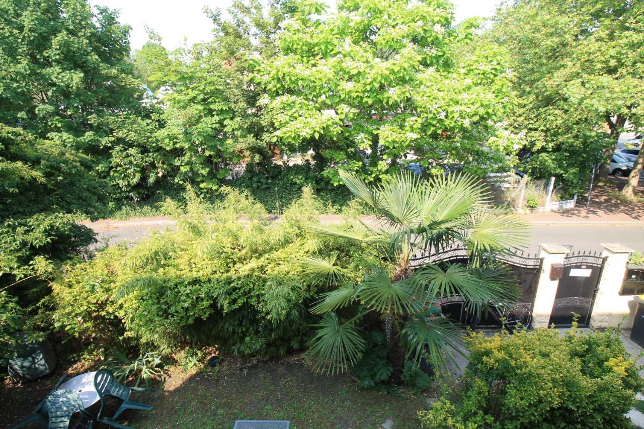 Disponible - Appartement Entier - Ligne H 15Mn Paris-Gare Du Nord, Parking Rue Gratuit, 4 Pers, Station De Train En Face Toutes Les 15Mn, Hippodrome, Cdfas, Universite, Borne Electrique, 1Er Etage Eaubonne Dış mekan fotoğraf